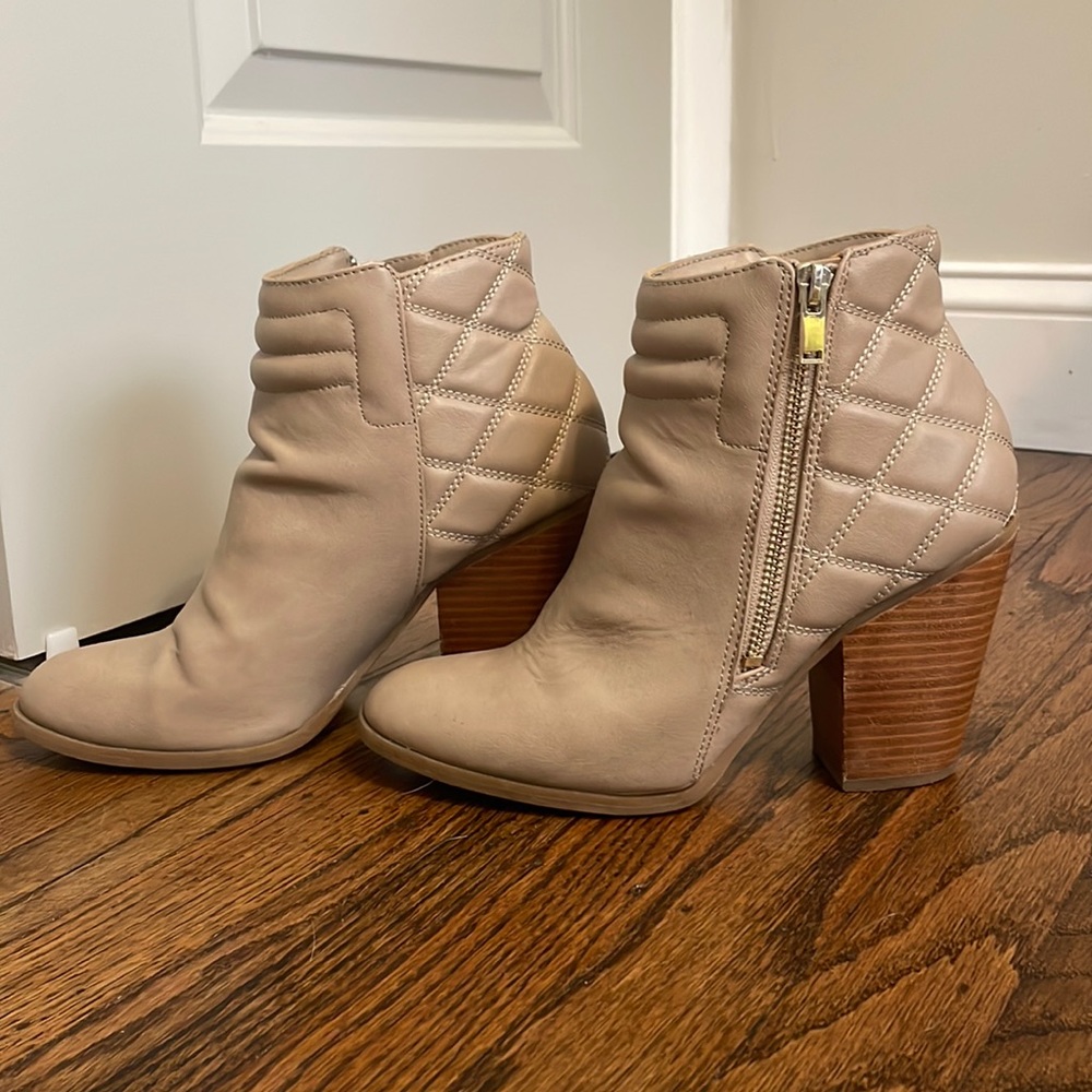 Tan quilted booties